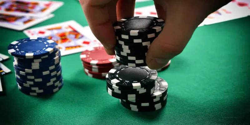Nhiều thể loại chơi Poker